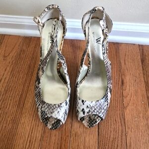 Worthington pumps size 6.5